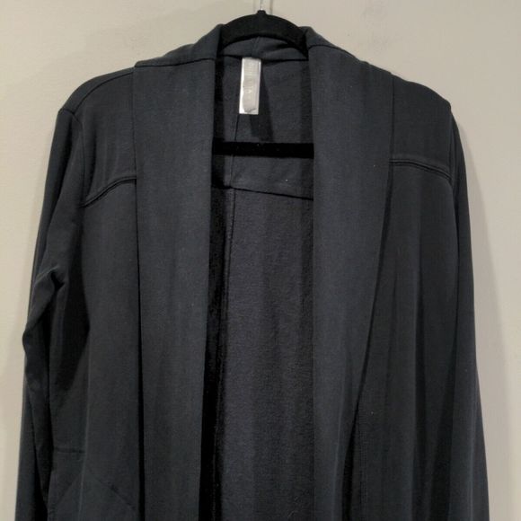 Athleta Womens Compact Coaster Long Wrap Cardigan Sweater Size S Black Ribbed - Picture 2 of 12